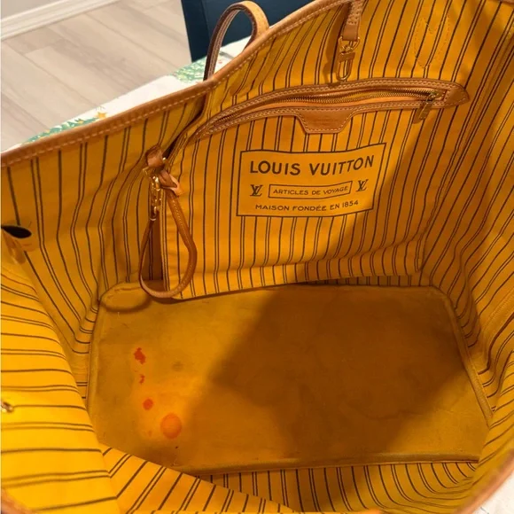 Louis Vuitton Never full GM yellow lining - Picture 9 of 16
